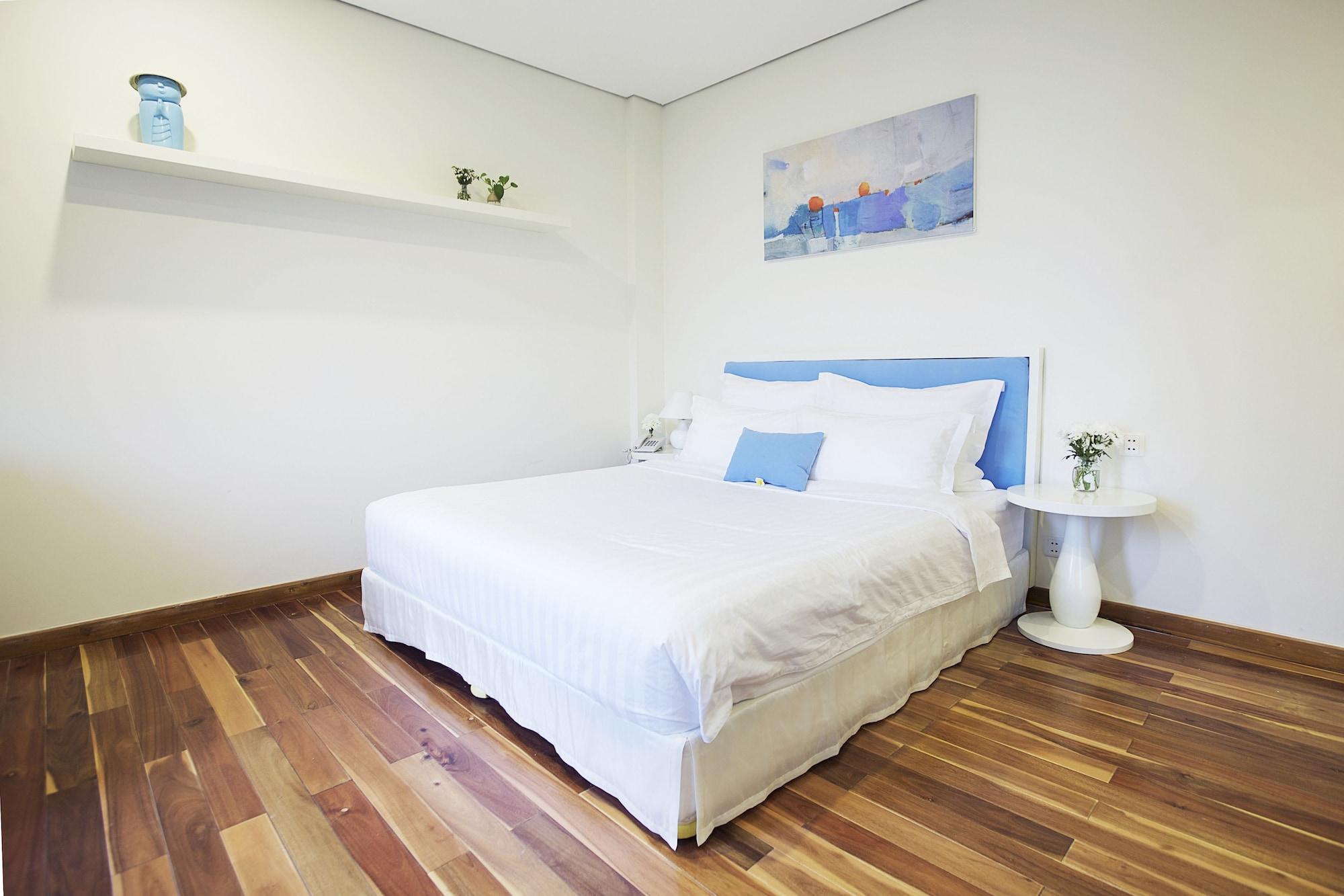 Palmier Khách sạn 3*